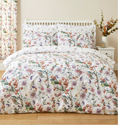 Shop Belledorm Cleo Quilt Cover Set - TB448
